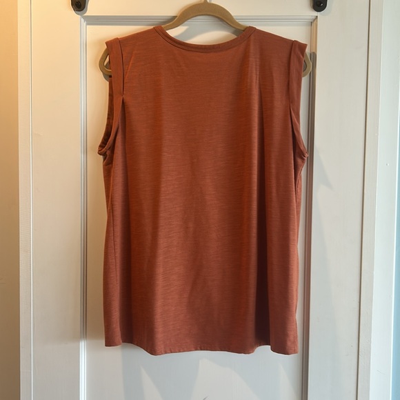 LOFT Women's Rust Sleeveless Top M - Picture 2 of 3